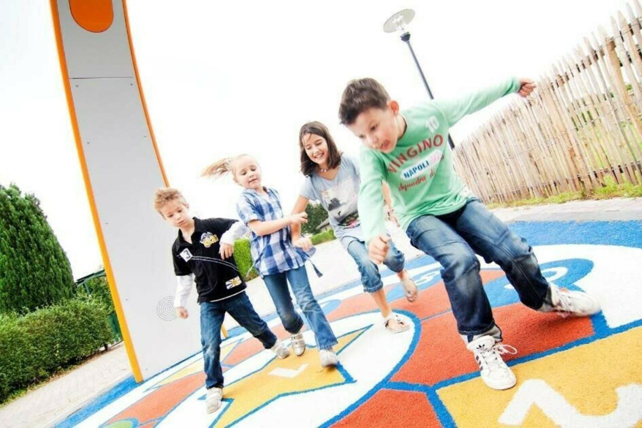 פורטהאוזן 18 Persoons Veluwe Villa מראה חיצוני תמונה